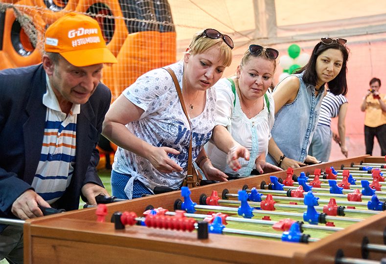 Настольный футбол 4х4